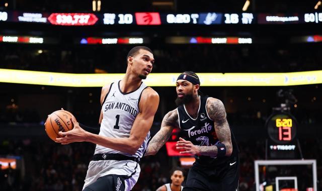 世界杯-剑指西部第一!马刺豪取10连胜:文班封锁内线