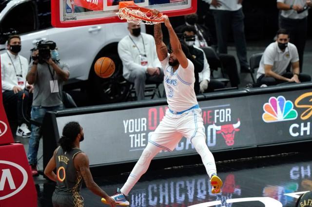 国际足联世界杯-自我批评后浓眉哥知耻后勇，赛季得分新高证明能力